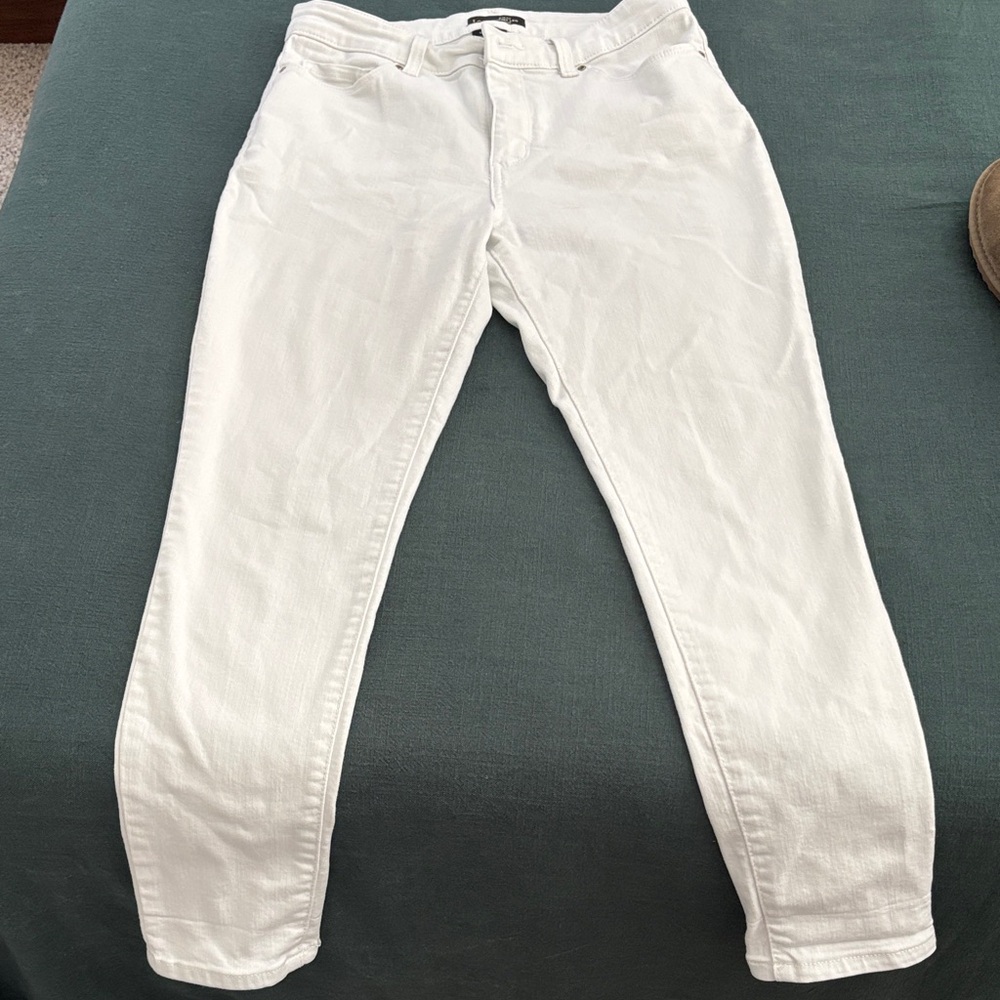 Women’s white Lee denim jeans